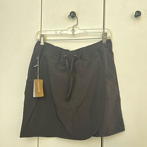 NWT Patagonia Women’s Skort - Black